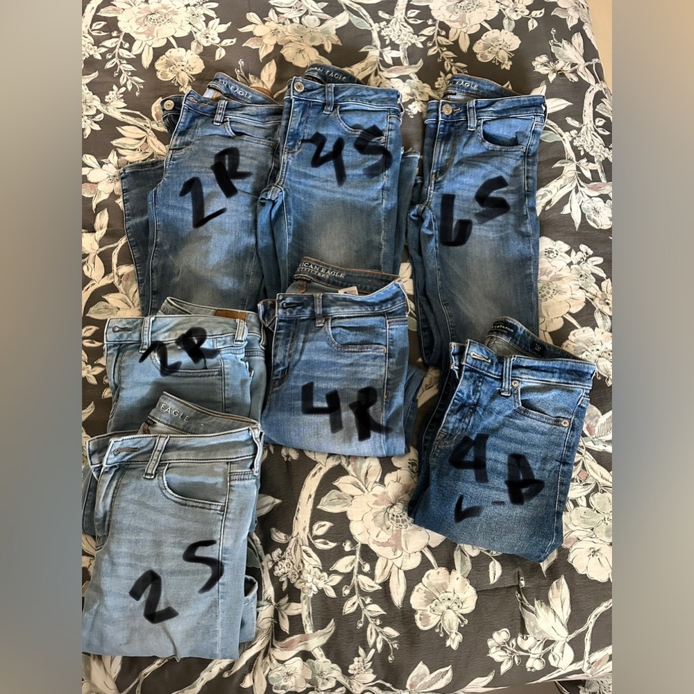 American Eagle Jeans